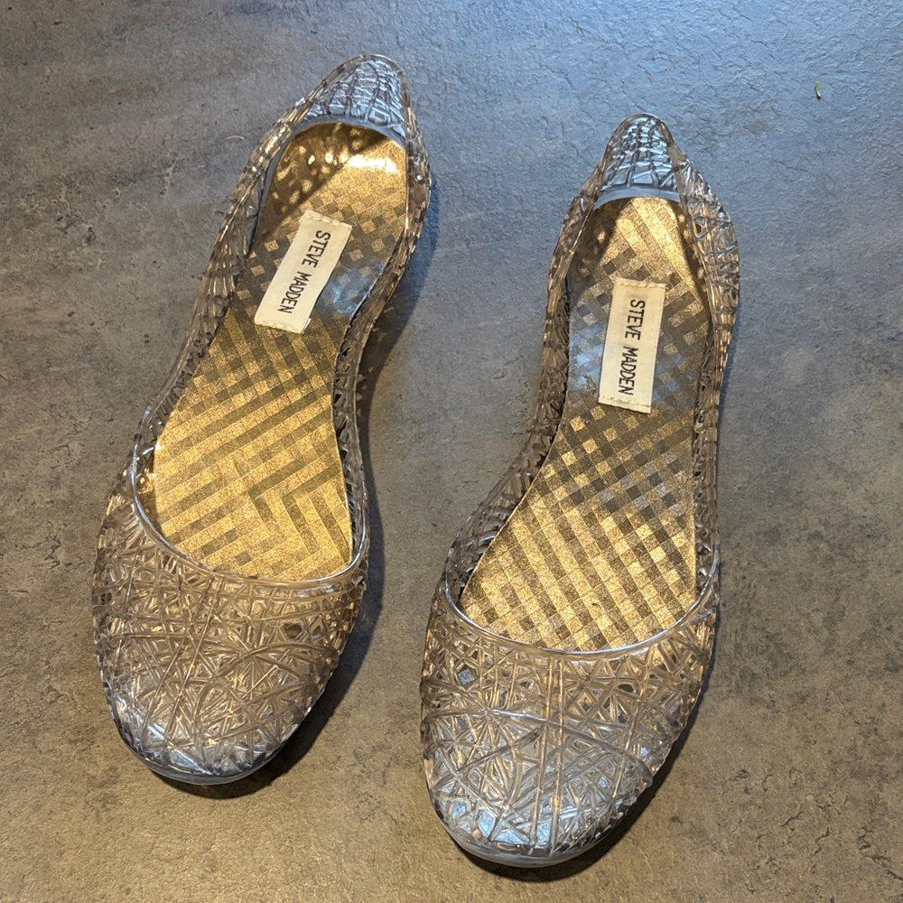 Clear Jelly Ballet Flats , like glass slippers, Steve Madden